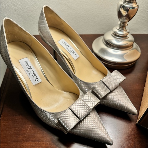 Jimmy Choo Love Bow kitten heel pumps - Picture 4 of 16